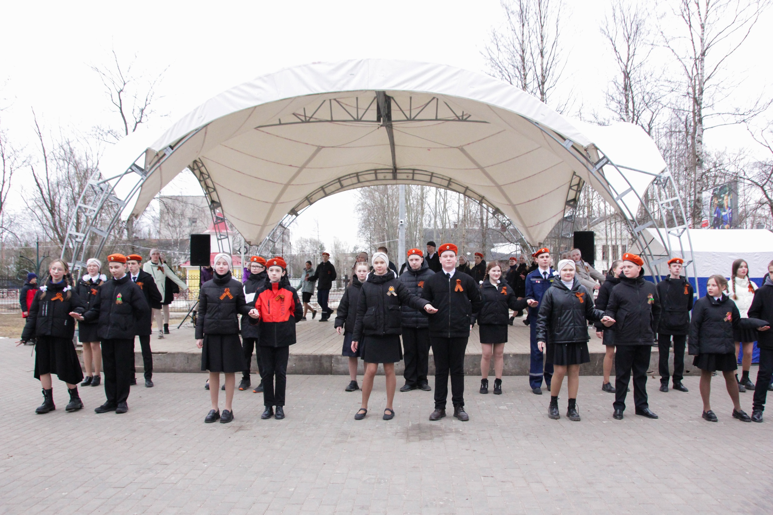 Сегодня в Новодвинске прошли городские акции, посвящённые 79-ой годовщине Победы в Великой Отечественной войне 1941-1945 годов!